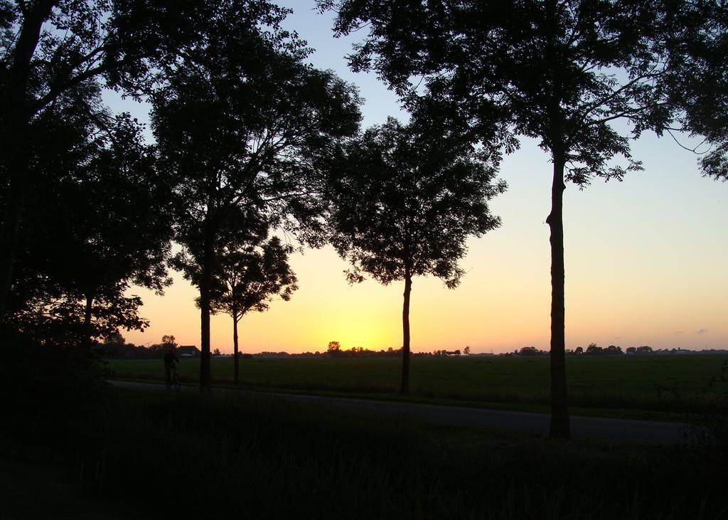 B&B De Pastorie Bij Dokkum Reitsum Exterior foto